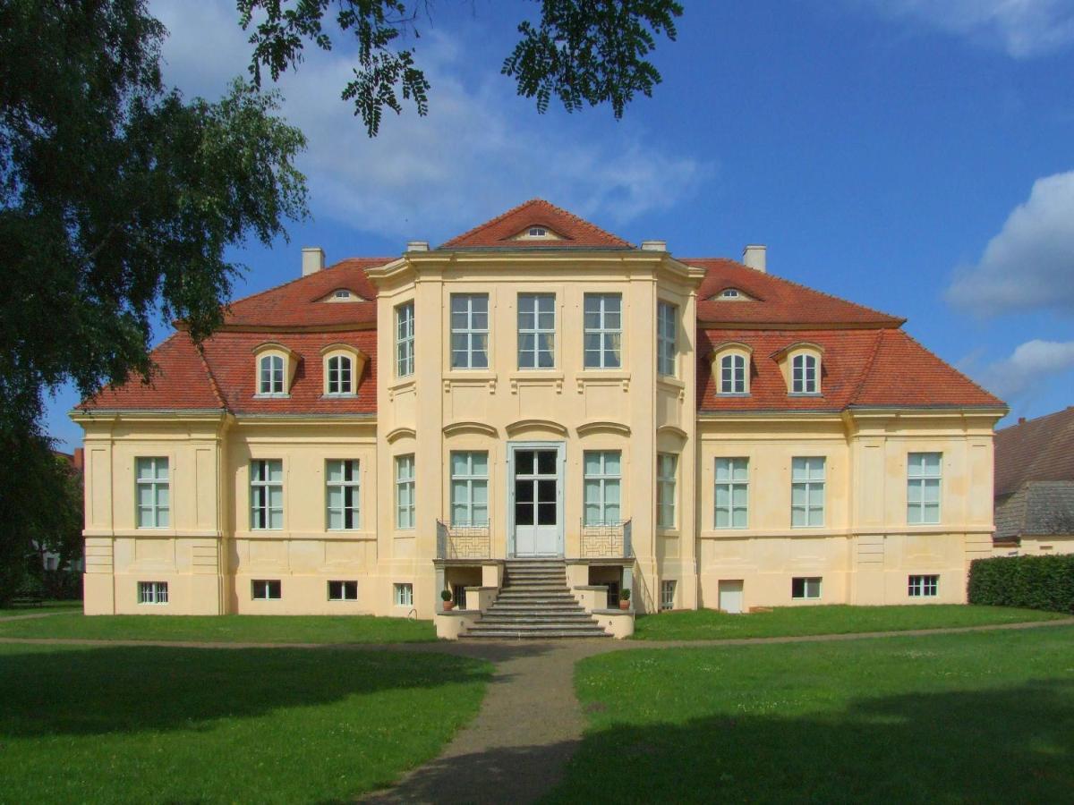 Gaestehaus Reckahn Der Rochow Akademie Ngoại thất bức ảnh